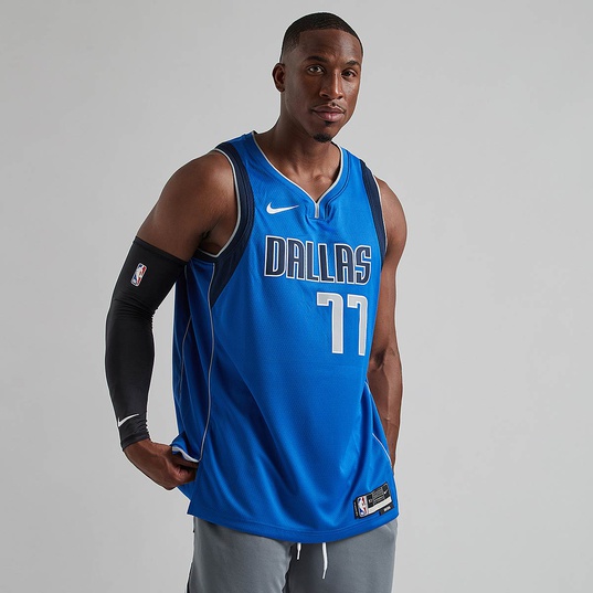Nike NBA On Court Shooter Sleeve