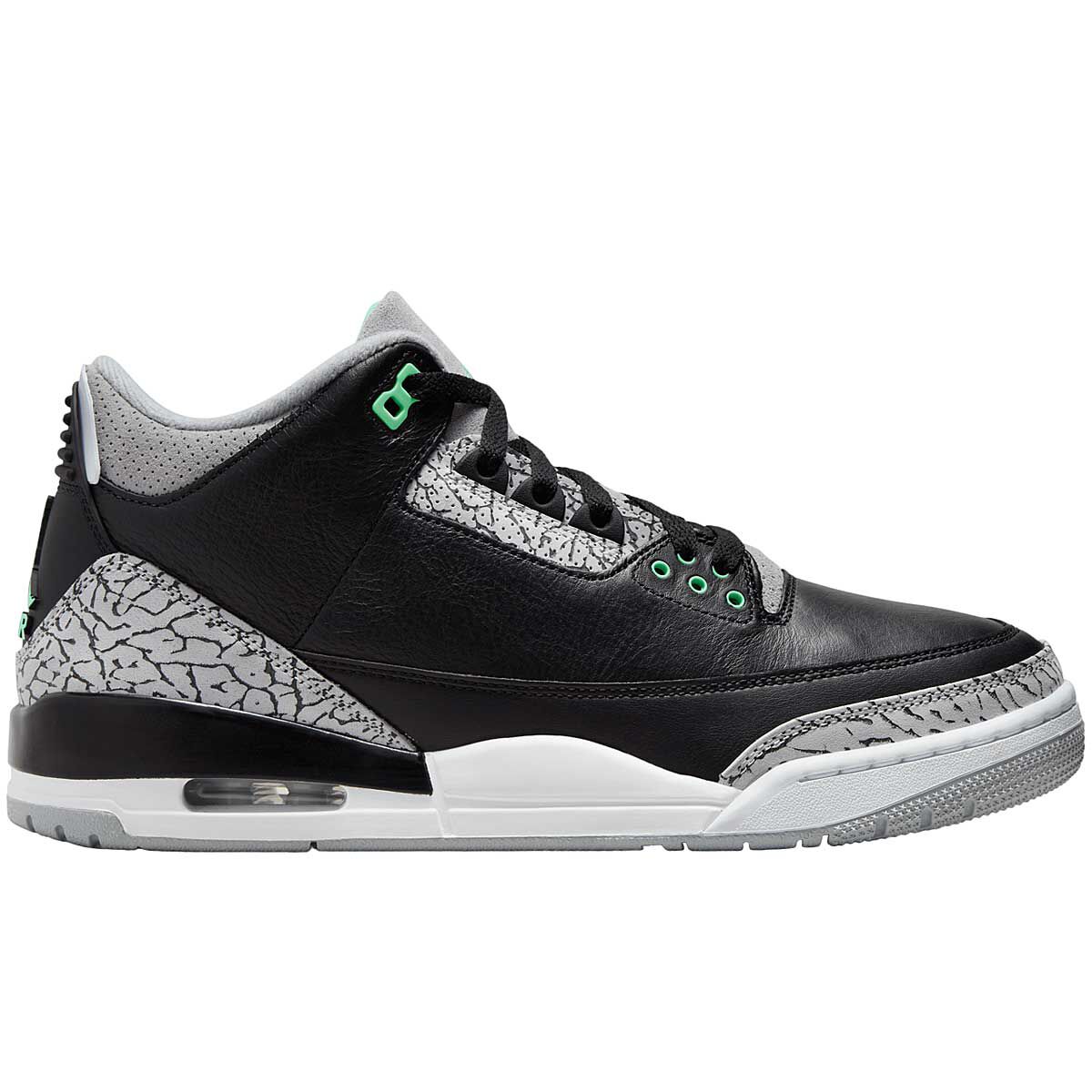 Air Jordan 3 | Buy Retro Jordans at KICKZ.com