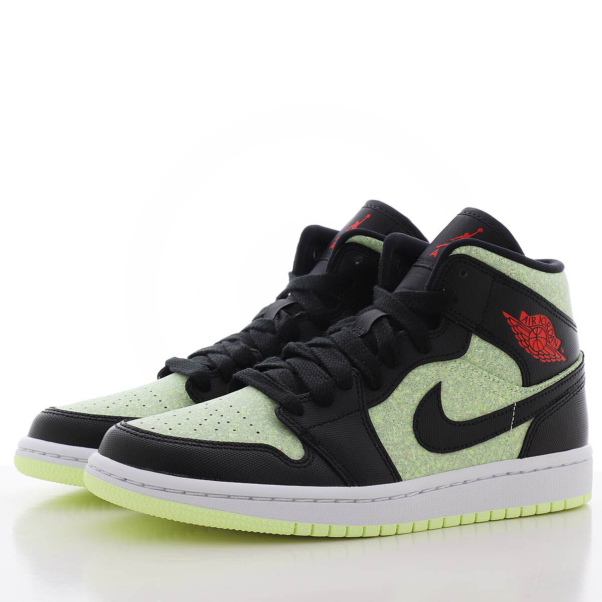 air jordan 1 mid se black barely volt