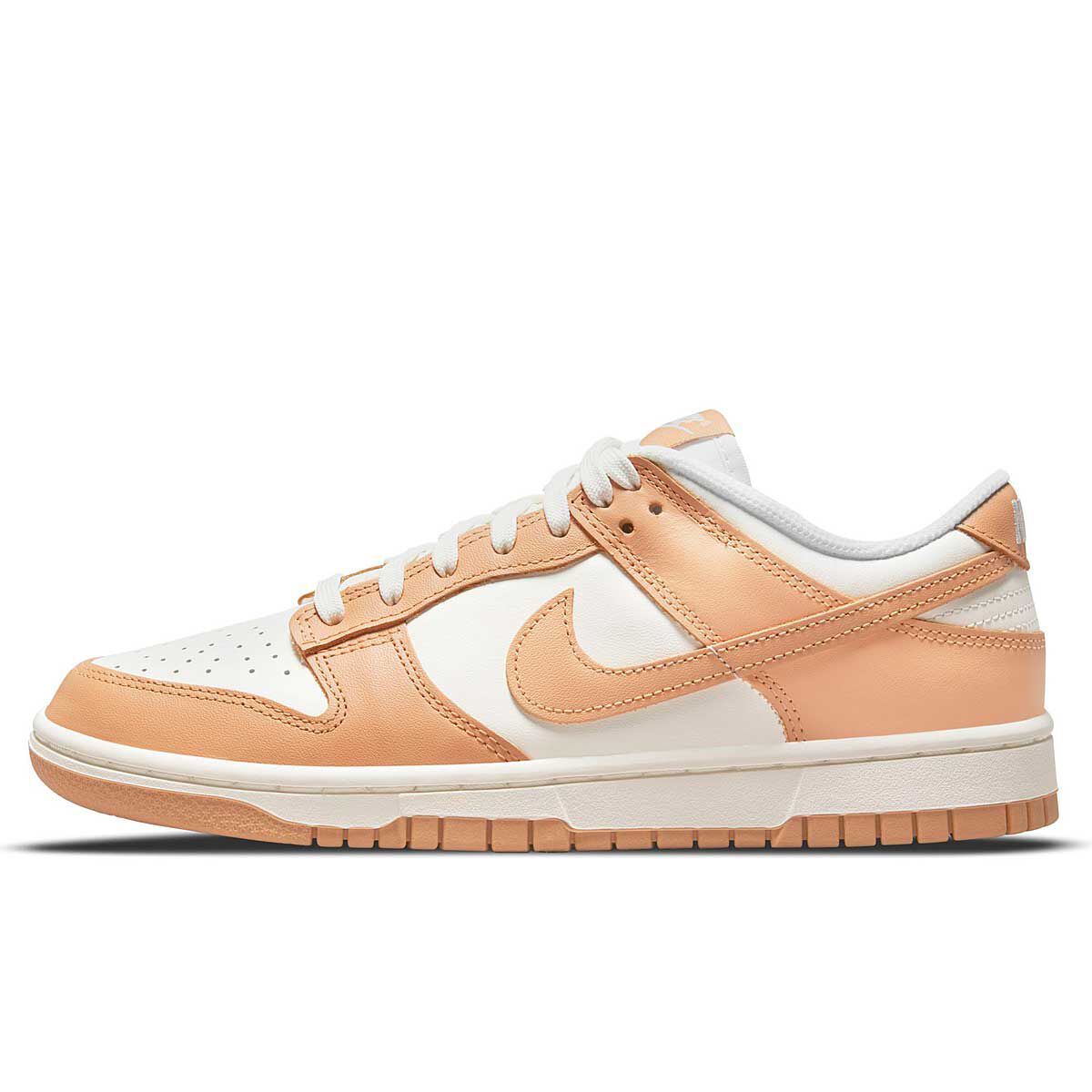 w nike dunk low sp