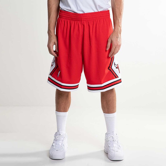 Mitchell & Ness Chicago Bulls Swingman shorts in red