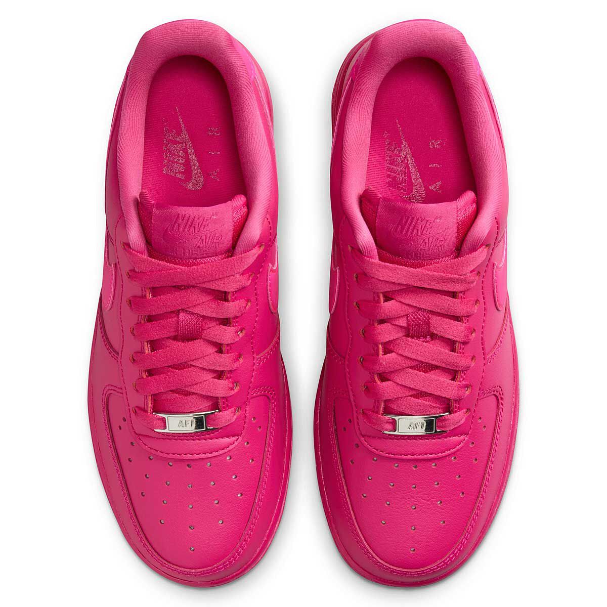 Buy WMNS AIR FORCE 1 ‘07 for EUR 119.90 on KICKZ.com!